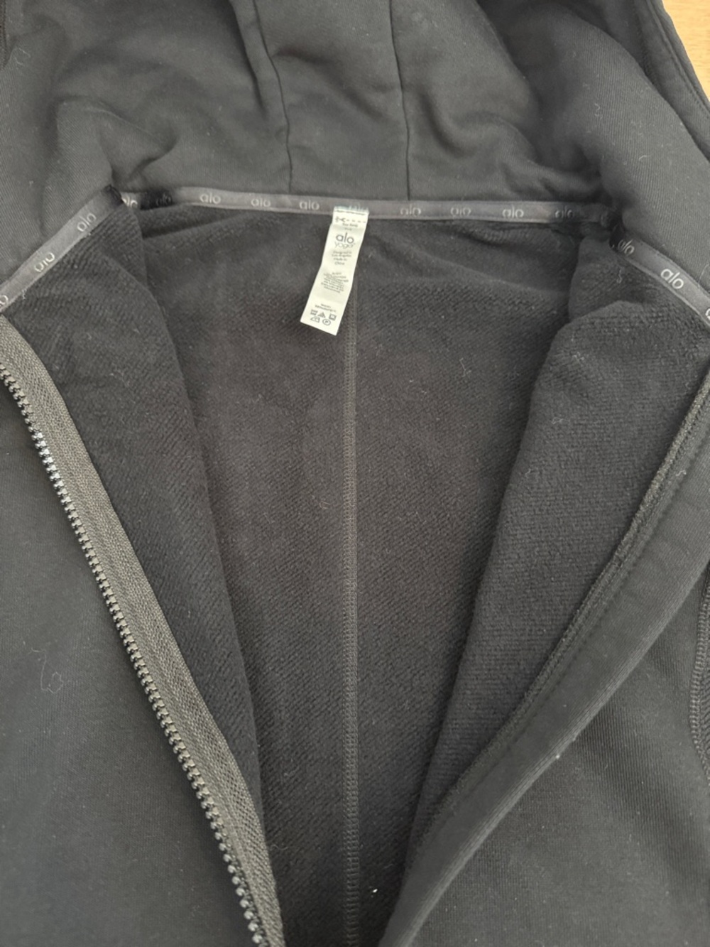 ALO Yoga Black Hooded Utility Jacket with Zip - Picture 7 of 11